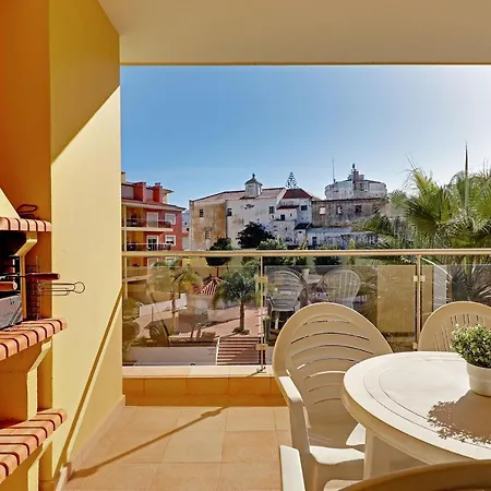 Apartman Balcony With Pool By Homing *