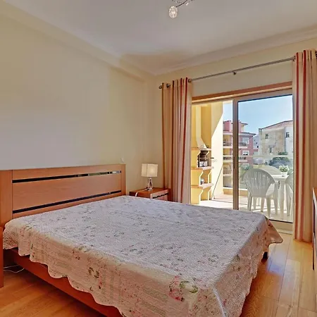 Balcony With Pool By Homing * Lagos