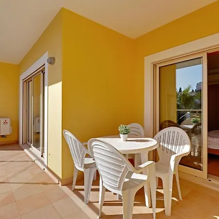 Balcony With Pool By Homing * לאגוּ‏ש