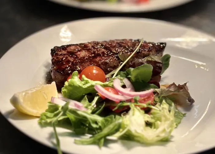 דירה Balcony With Pool By Homing